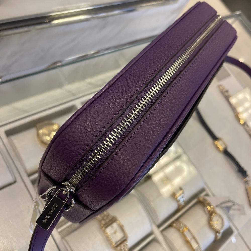 MICHAEL KORS Jet Set Pebbled Leather Camera Crossbody Bag
Dark Purple
NWT - Picture 10 of 16